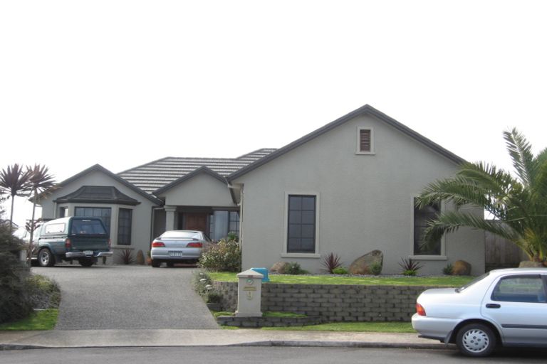 Photo of property in 9 Flora Way, Rototuna, Hamilton, 3210