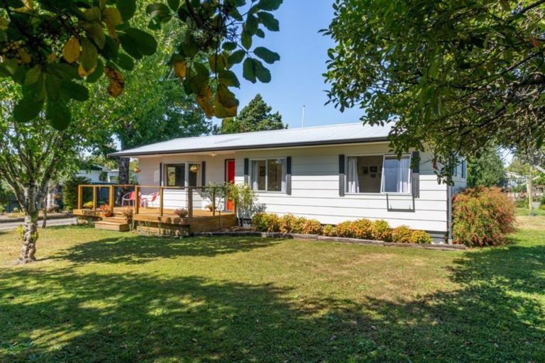 Photo of property in 15 East Street, Greytown, 5712