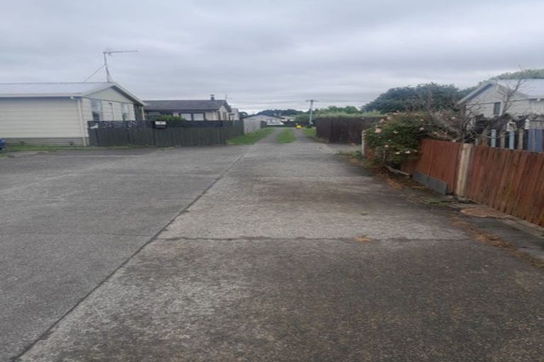 Photo of property in 2 Kim Lane, Nawton, Hamilton, 3200