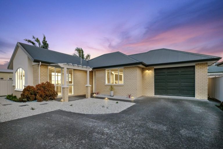 Photo of property in 28 Potae Avenue, Lytton West, Gisborne, 4010