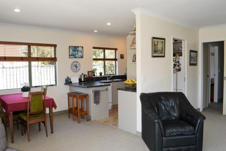 Photo of property in 57b Kirk Street, Otaki, 5512