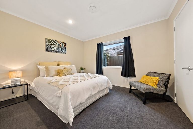 Photo of property in 21 Dampier Street, Woolston, Christchurch, 8023