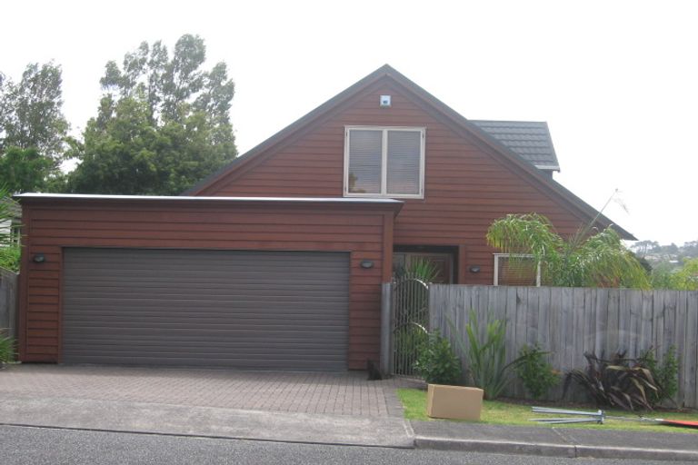 Photo of property in 11 Trafalgar Road, Milford, Auckland, 0620