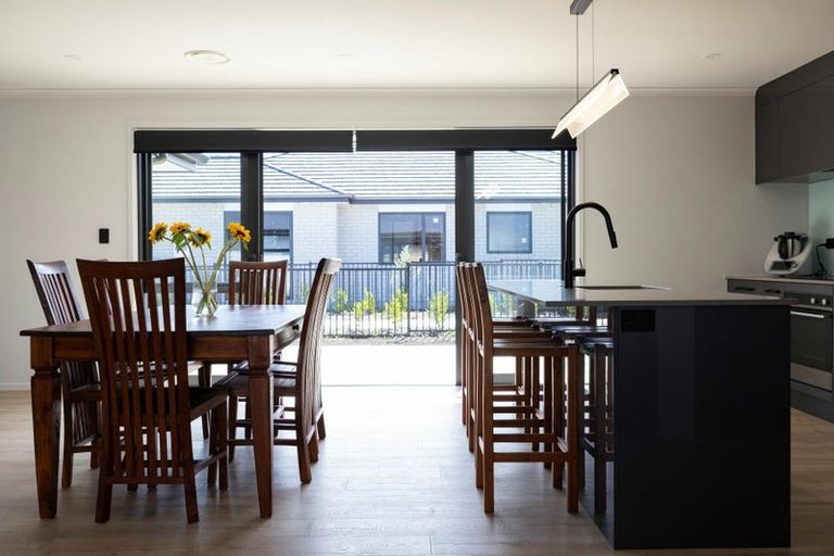 Photo of property in 46 Kitemaunga Avenue, One Tree Point, 0118