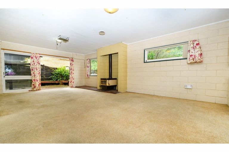 Photo of property in 7 Zita Maria Drive, Massey, Auckland, 0614