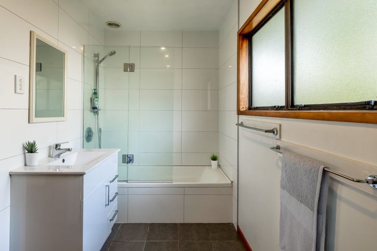 Photo of property in 53a Brandon Road, Glen Eden, Auckland, 0602