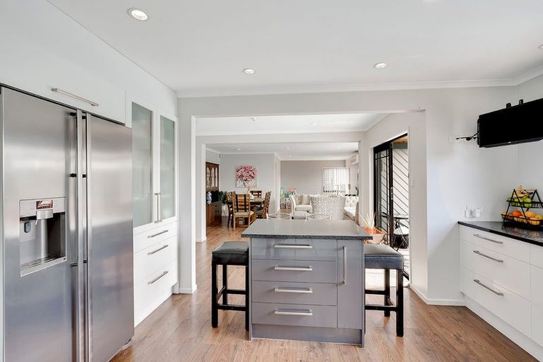 Photo of property in 2 Golf Grove, St Andrews, Hamilton, 3200