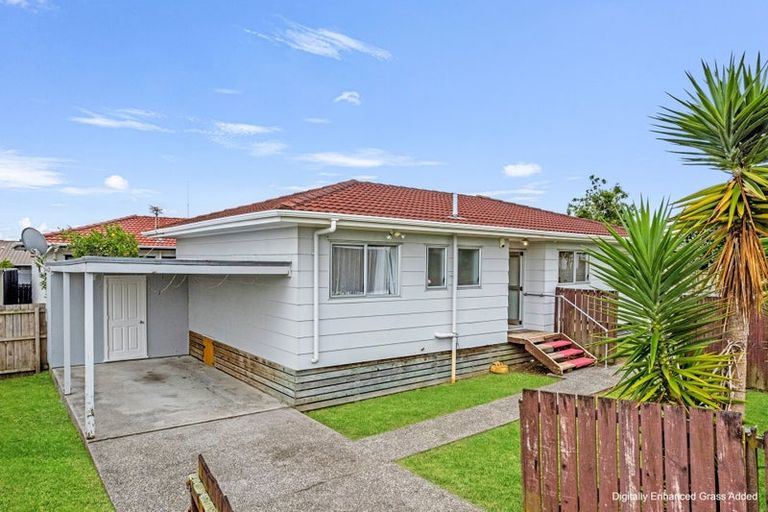 Photo of property in 1/24 Kennington Drive, Clendon Park, Auckland, 2103