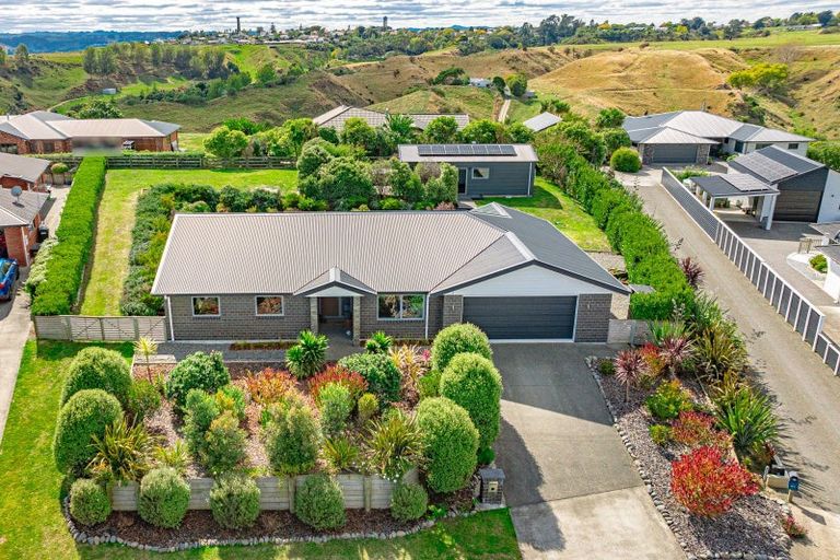 Photo of property in 35 Cracroft Drive, Putiki, Whanganui, 4500