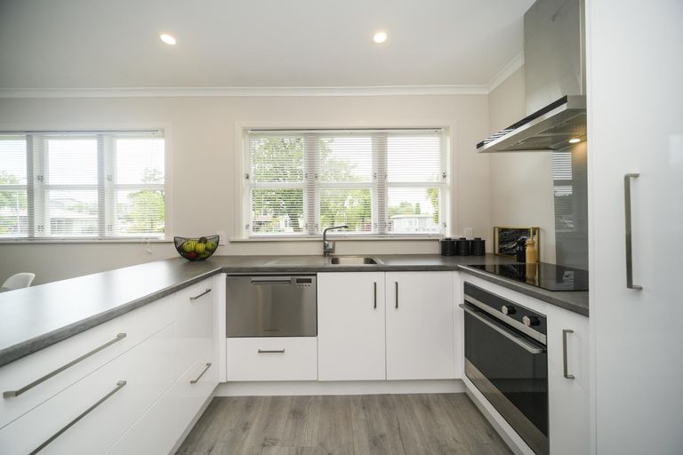 Photo of property in 7 Tawa Street, Tokomaru, Palmerston North, 4474