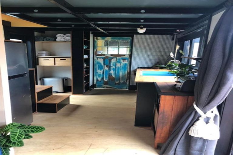 Photo of property in 6 Arahiwi Rise, Pataua South, Onerahi, 0192