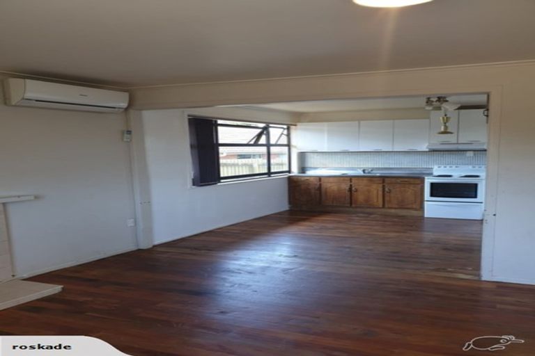 Photo of property in 42 Kirton Crescent, Manurewa, Auckland, 2102