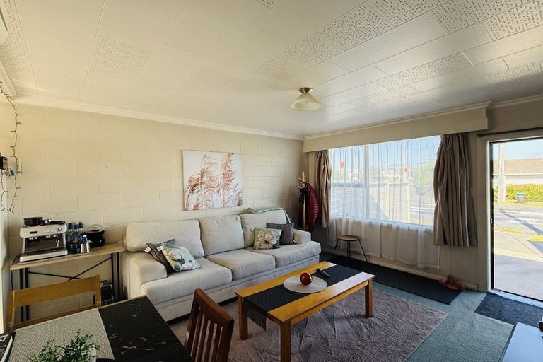Photo of property in 105 Queens Drive, Saint Kilda, Dunedin, 9012