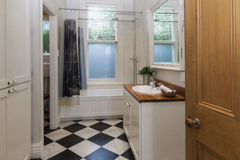 Photo of property in 18 Repton Street, Merivale, Christchurch, 8014