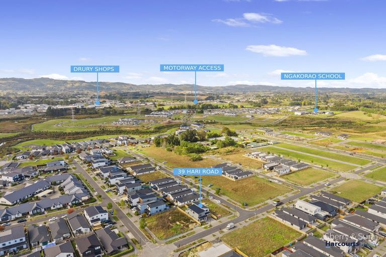 Photo of property in 39a Hari Road, Karaka, 2113