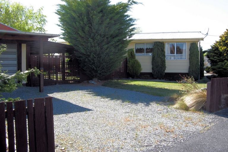 Photo of property in 39 Pukaki Place, Twizel, 7901