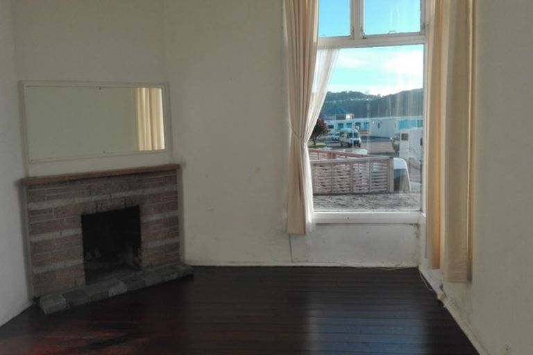 Photo of property in 532 Evans Bay Parade, Hataitai, Wellington, 6021