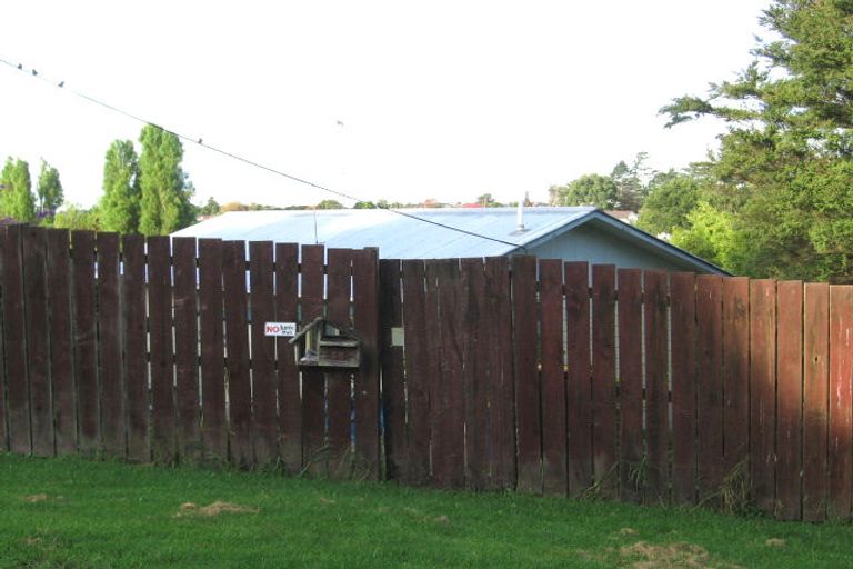 Photo of property in 58 Parrs Cross Road, Henderson, Auckland, 0612