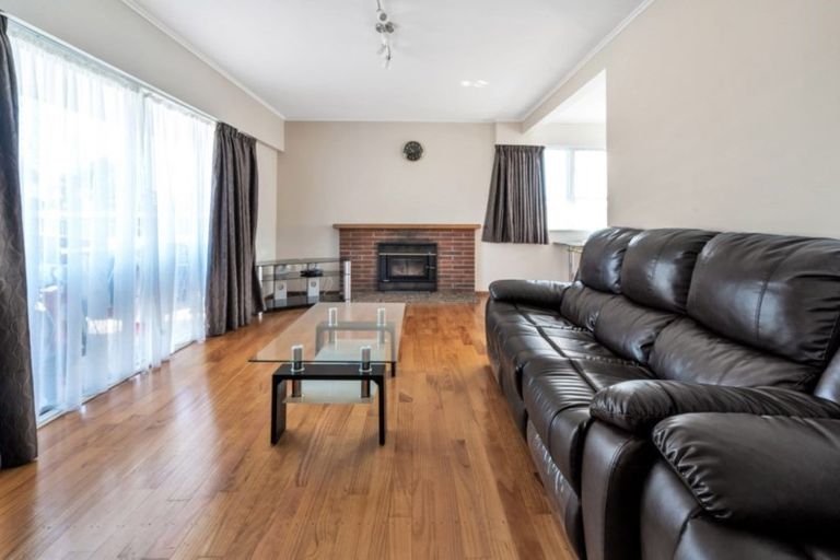 Photo of property in 99 Pakuranga Road, Pakuranga, Auckland, 2010