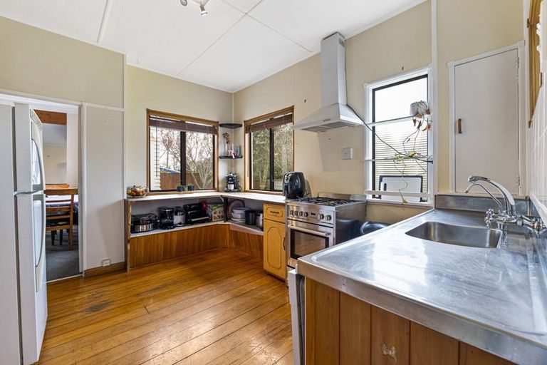 Photo of property in 348 Carrington Street, Vogeltown, New Plymouth, 4310