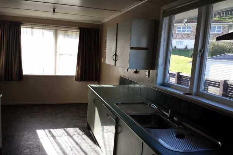 Photo of property in 3 Belair Avenue, Blagdon, New Plymouth, 4310