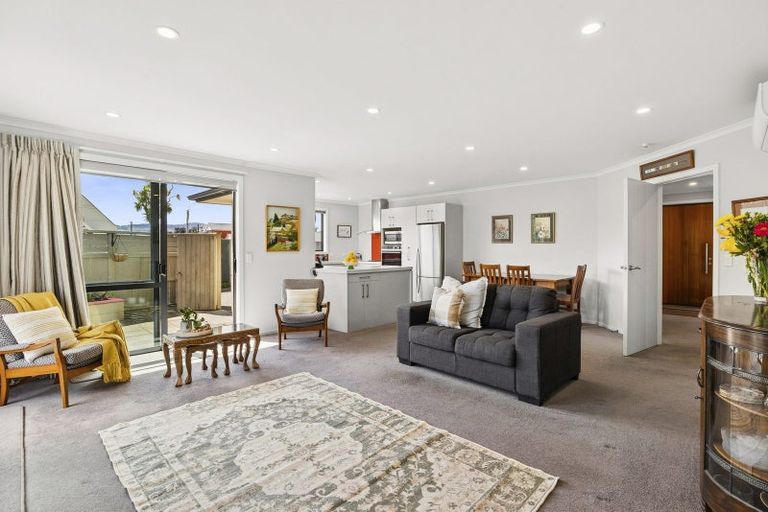 Photo of property in 64 Queens Drive, Saint Kilda, Dunedin, 9012