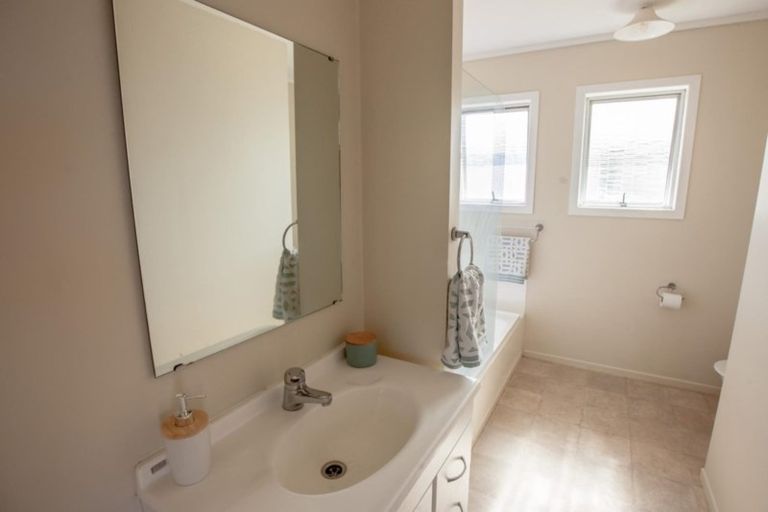 Photo of property in 283 Dickson Road, Papamoa Beach, Papamoa, 3118