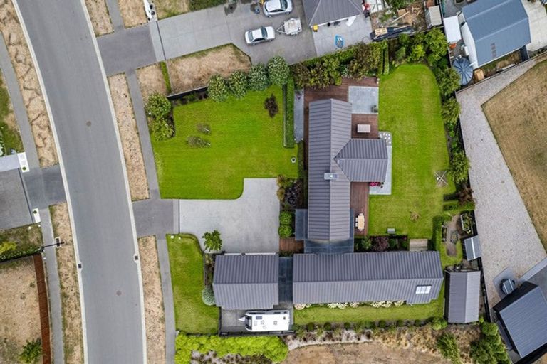 Photo of property in 2 Silver Peaks Drive, West Melton, 7618