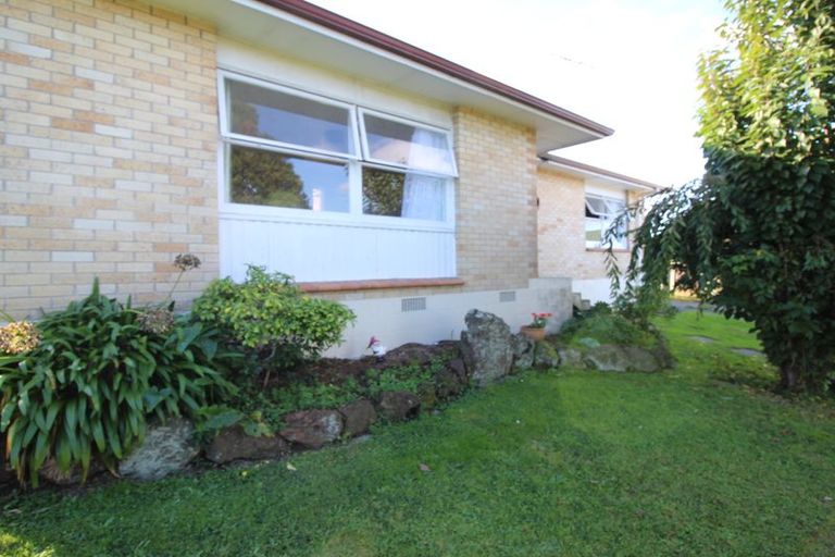 Photo of property in 37 Turner Drive, Western Heights, Rotorua, 3015