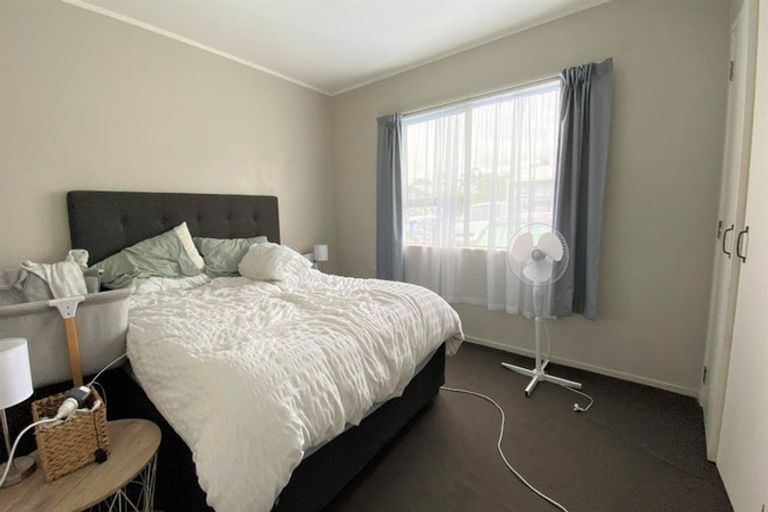 Photo of property in 19 Mona Vale, West Harbour, Auckland, 0618