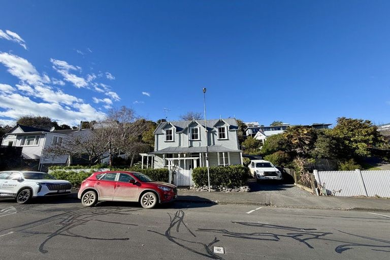 Photo of property in 31 Coote Road, Bluff Hill, Napier, 4110