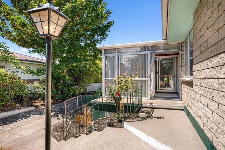 Photo of property in 37 Awamoa Road, Holmes Hill, Oamaru, 9401