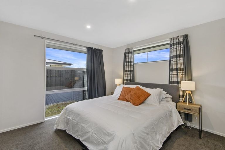 Photo of property in 30 Andesite Drive, Rolleston, 7614