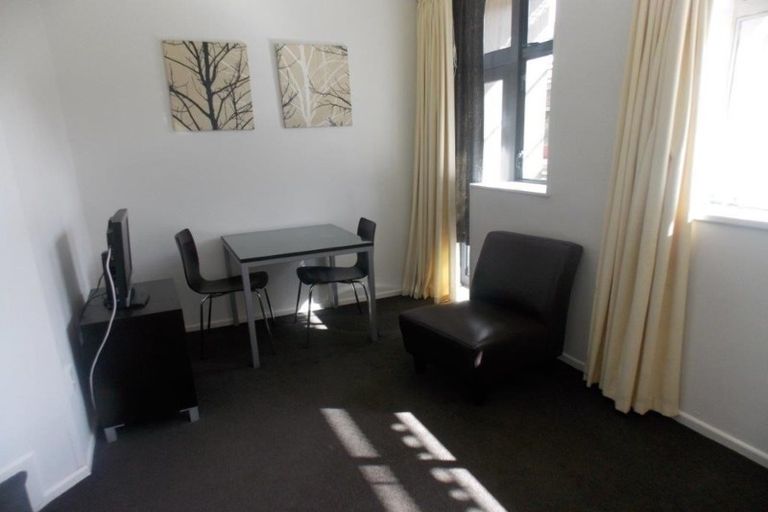 Photo of property in Terrace Garden Apartments, 1c/120 The Terrace, Wellington Central, Wellington, 6011