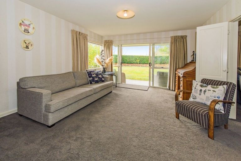 Photo of property in 1437 Old West Coast Road, West Melton, Christchurch, 7671