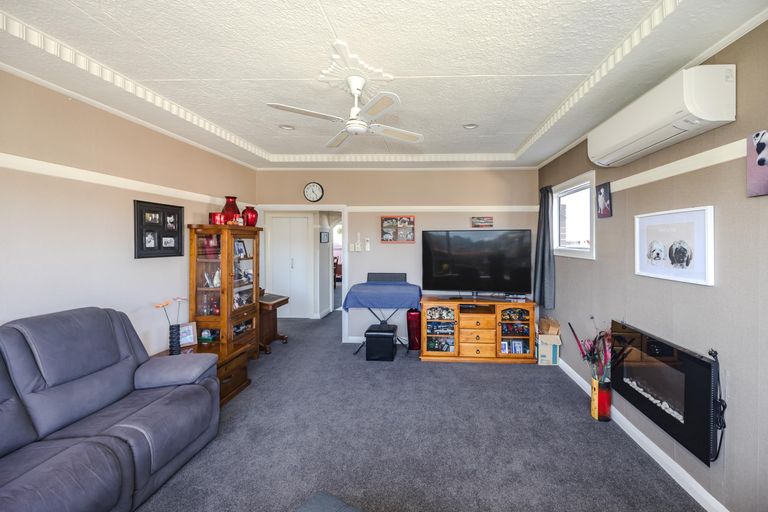 Photo of property in 13 Warwick Street, Oamaru North, Oamaru, 9400