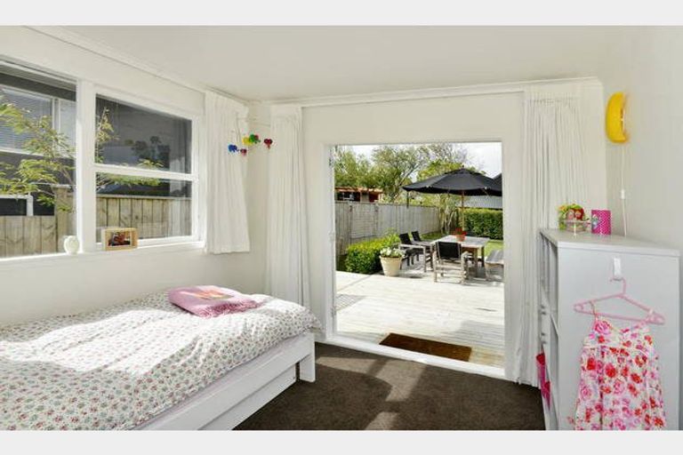 Photo of property in 30 Regent Street, Devonport, Auckland, 0624
