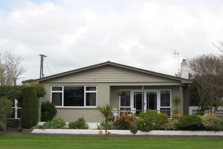 Photo of property in 1 Strange Street, Waitara, 4320