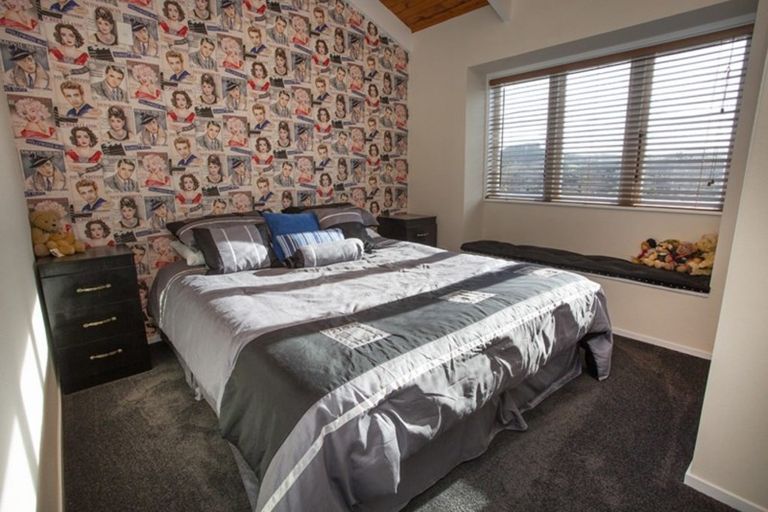 Photo of property in 124 Tirohanga Drive, Whangamata, 3620