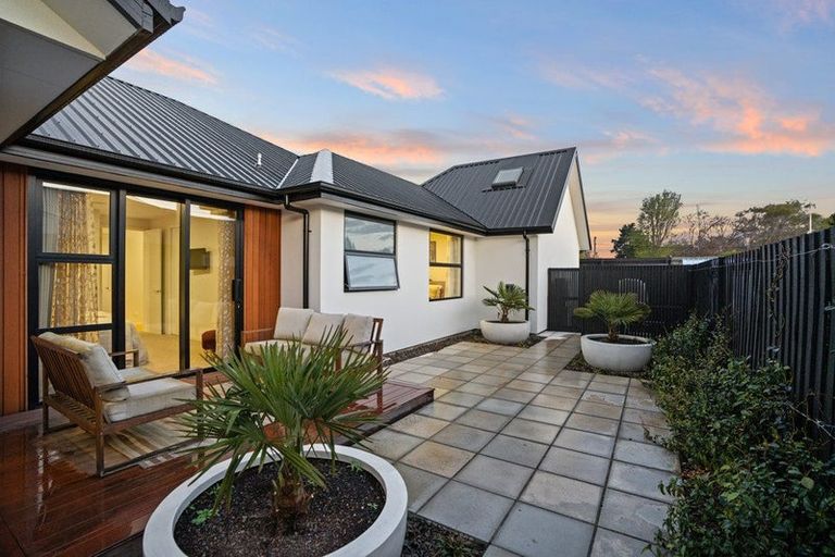 Photo of property in 34 Evelyn Crescent, Marshland, Christchurch, 8083
