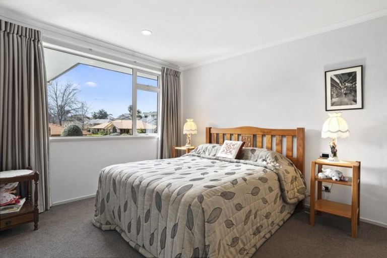 Photo of property in 1 Sherborne Close, Bethlehem, Tauranga, 3110