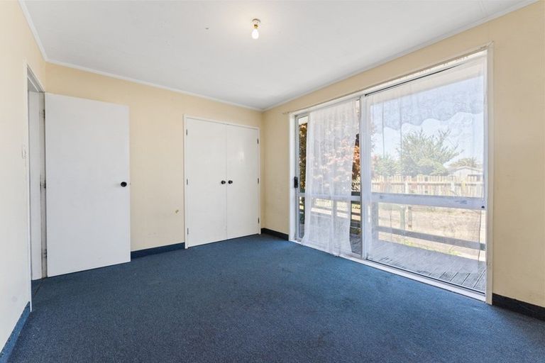 Photo of property in 27 Heather Street, Levin, 5510