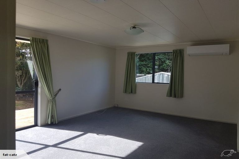 Photo of property in 32 Tangihua Road, Maungakaramea, Whangarei, 0178