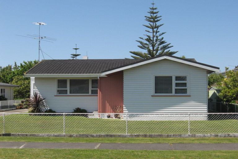 Photo of property in 3 Steed Avenue, Te Hapara, Gisborne, 4010