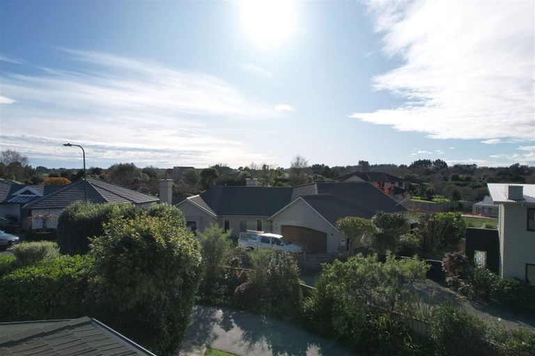 Photo of property in 6 Hillcrest Lane, Levin, 5510