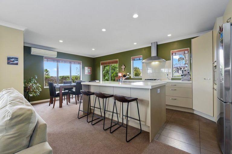 Photo of property in 7 Trinidad Place, Flagstaff, Hamilton, 3210