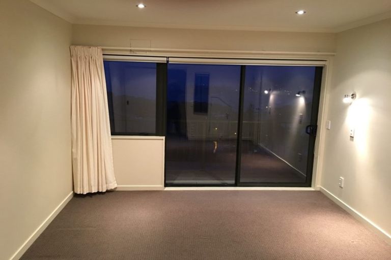 Photo of property in Ocean View Estate, 21/26 View Road, Titahi Bay, Porirua, 5022