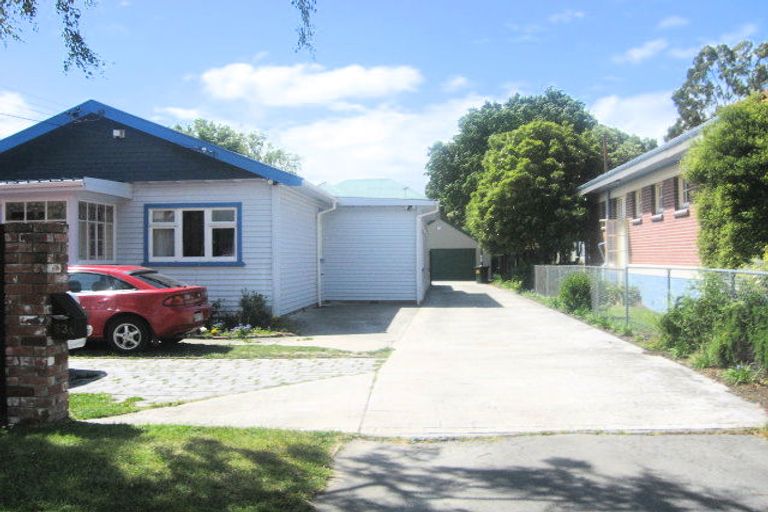 Photo of property in 63a Sandwich Road, Beckenham, Christchurch, 8023