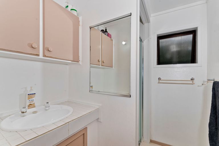 Photo of property in 6 Barrier View Road, Leigh, 0985