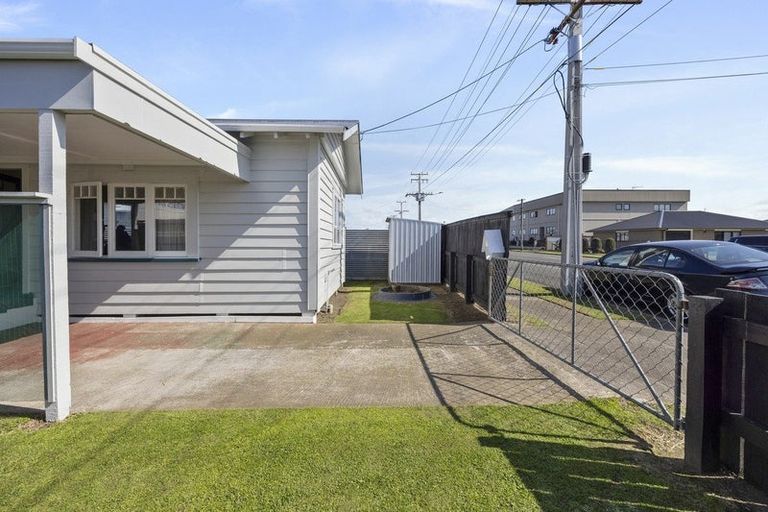 Photo of property in 158 Argyle Street, Hawera, 4610